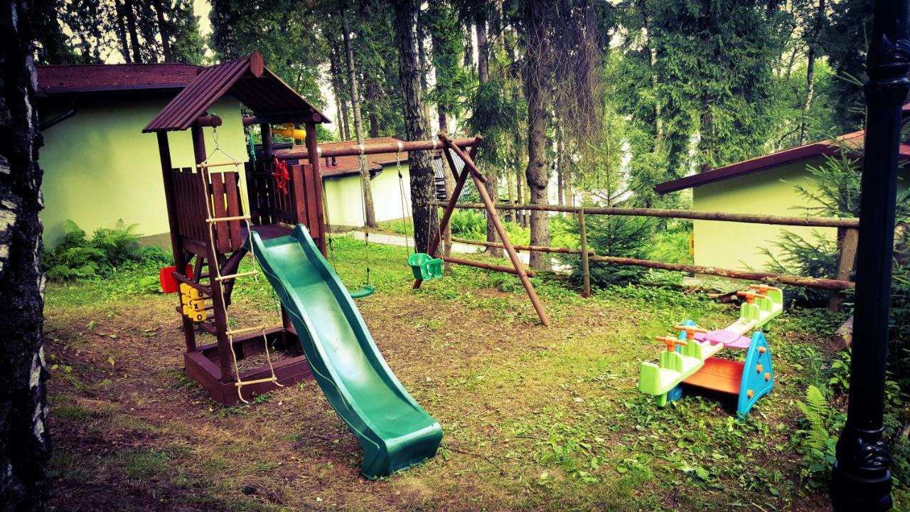 Kompleks Wypoczynkowo - Sportowy "Marysienka" Villa Międzybrodzie Bialskie Buitenkant foto