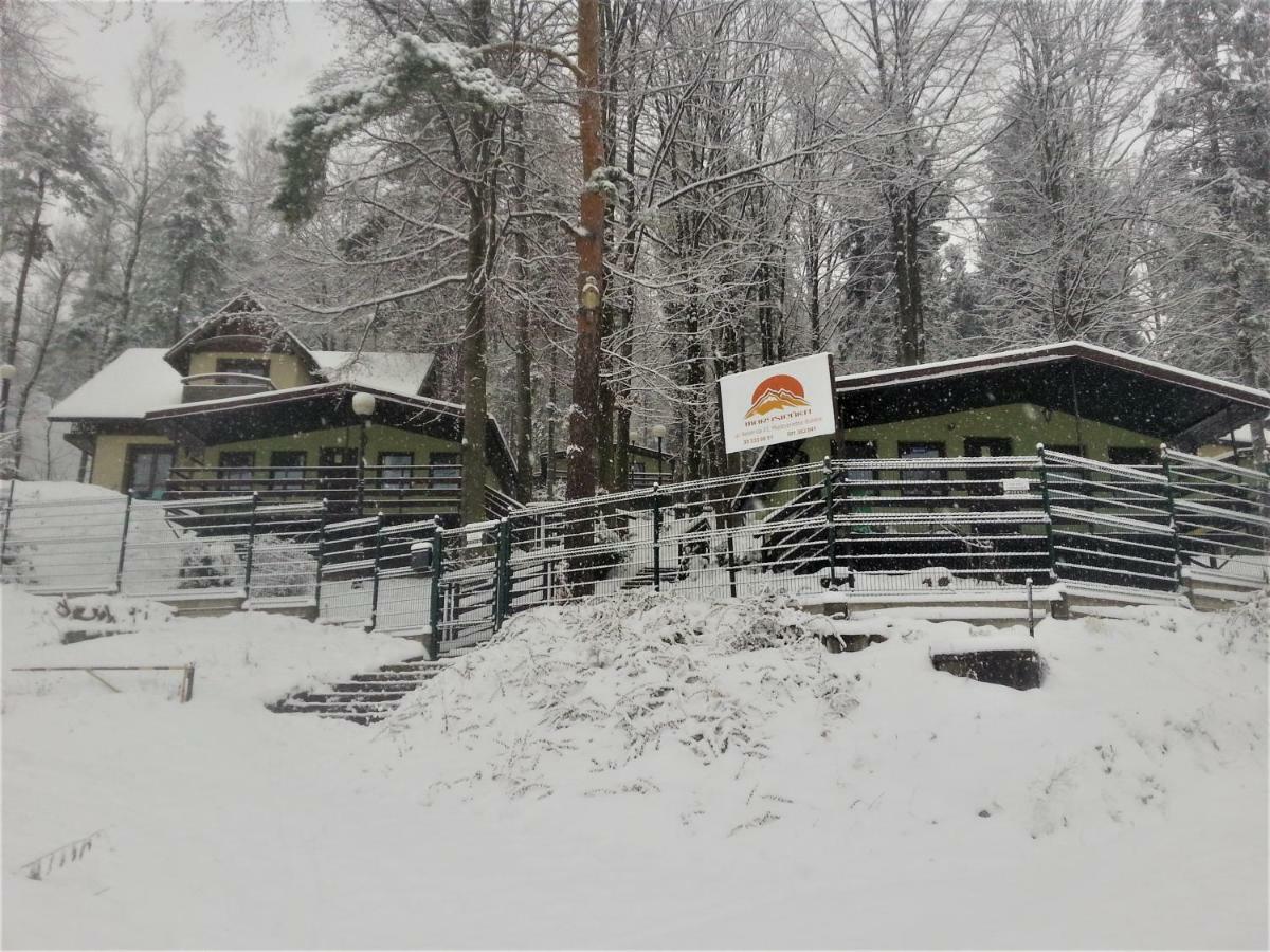 Kompleks Wypoczynkowo - Sportowy "Marysienka" Villa Międzybrodzie Bialskie Buitenkant foto